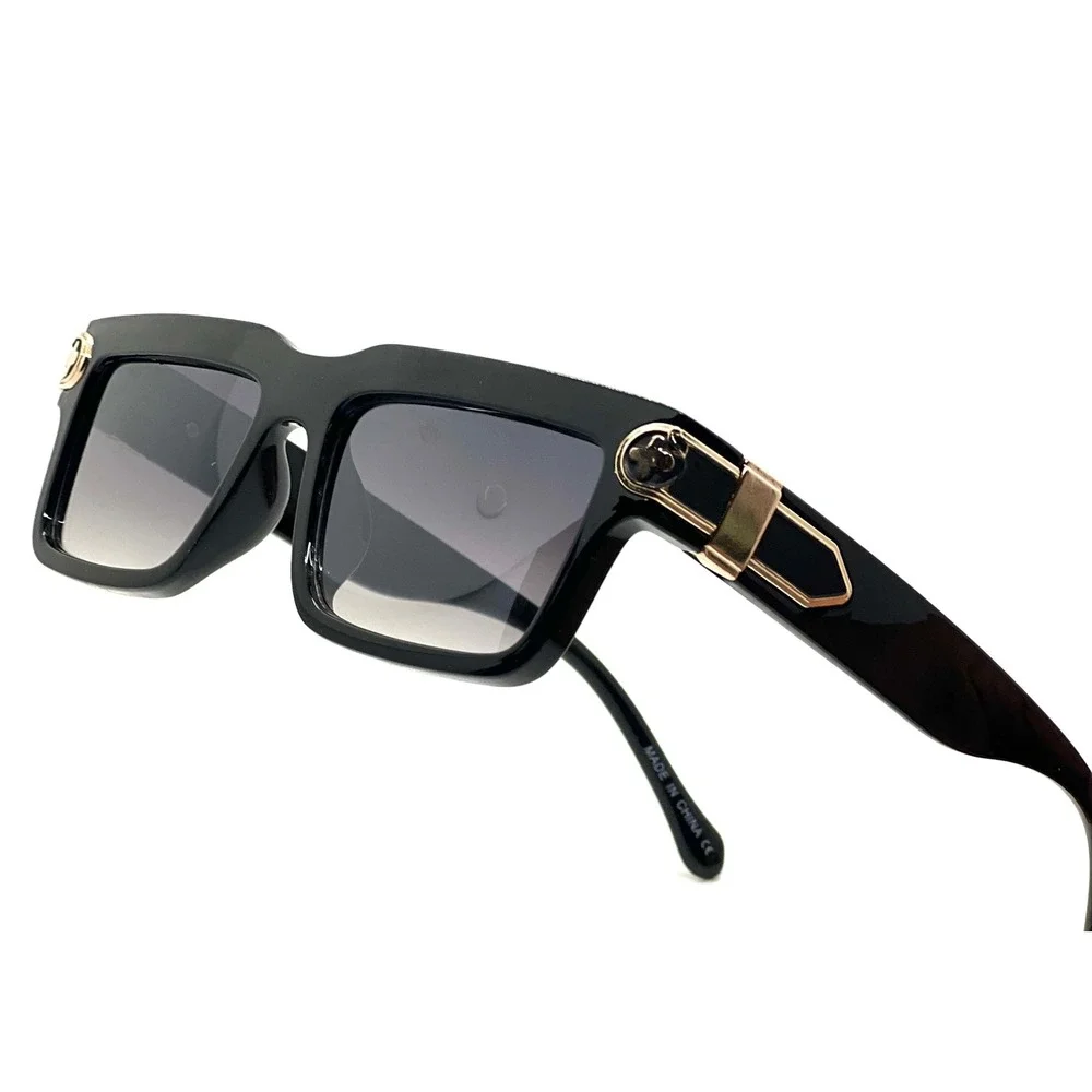 Mens Black Square Sunglasses Gradient Lenses Gold Accent Detail Fashion‎ Eyewear